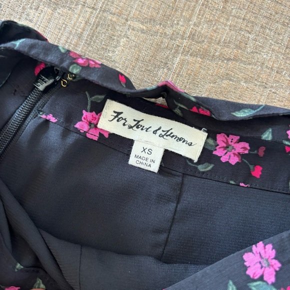 for love and lemons pink black floral print tie wrap belted ruffle skort - Picture 5 of 6